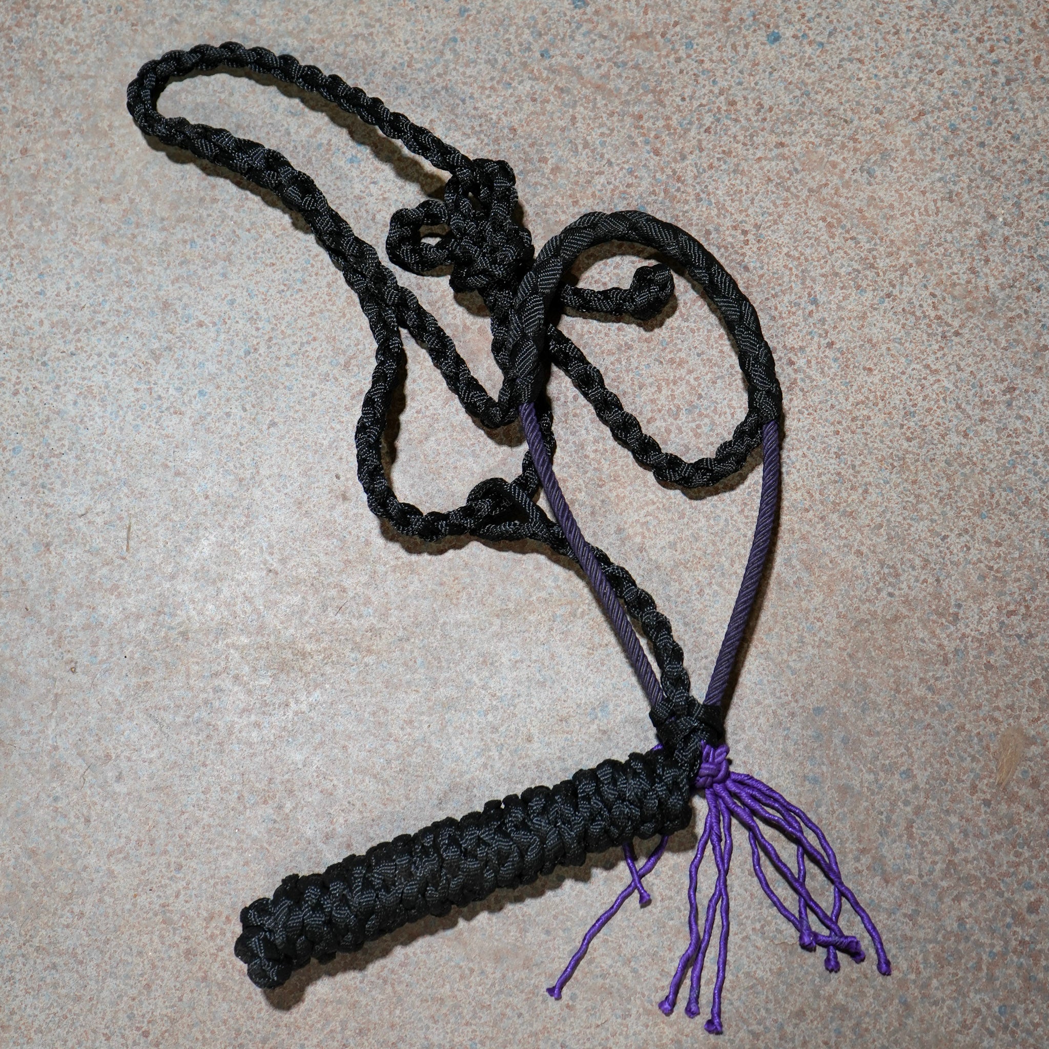 Muletape Halter