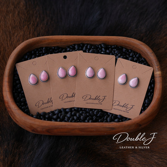 Pink Conch Pear Earrings