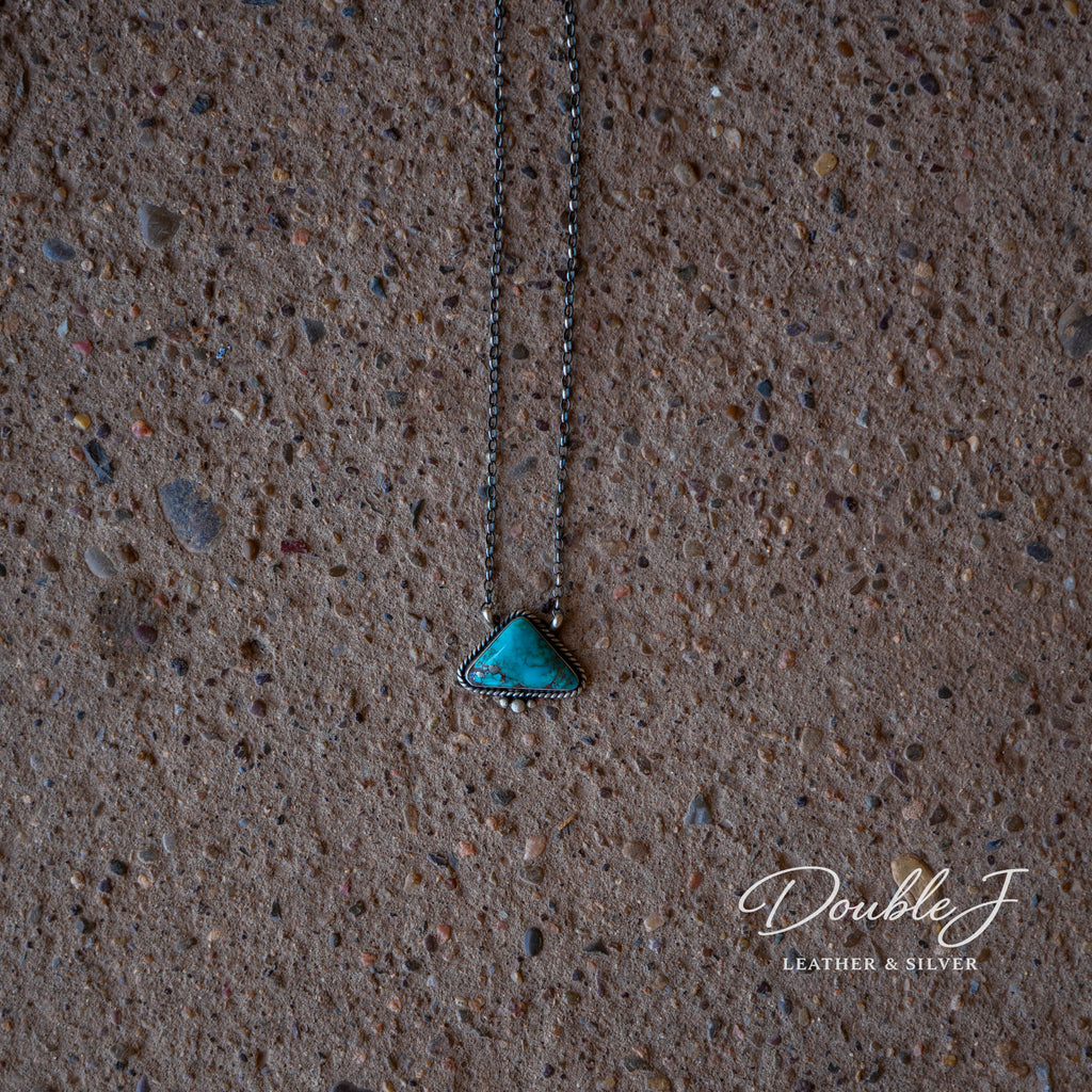 Kingman Bar Necklace